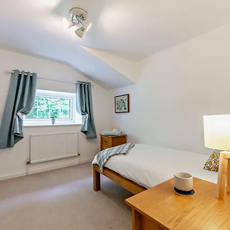 2 Bed In Pickering Oc-88971 손턴 데일