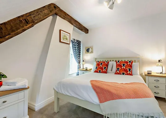 2 Bed In Pickering Oc-88971 *