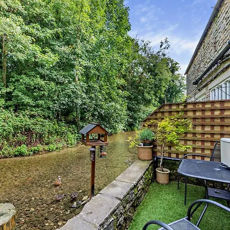 2 Bed In Pickering Oc-88971 *